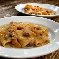 塩豚とジャガイモの酒粕ソース　パッケリで！|koji toyodaさん