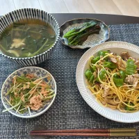 ピーマンと椎茸のオイルパスタ・キクラゲと壬生菜の中華スープ・ほうれん草の牡蠣ソース和え・ツナと水菜のサラダ|a-parkさん