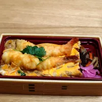 成城石井の海老天と玉葱の卵とじ重|すーさん