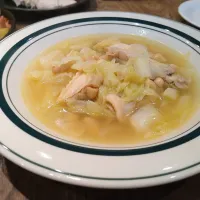 手羽中と白いんげん豆のスープ|古尾谷りかこさん