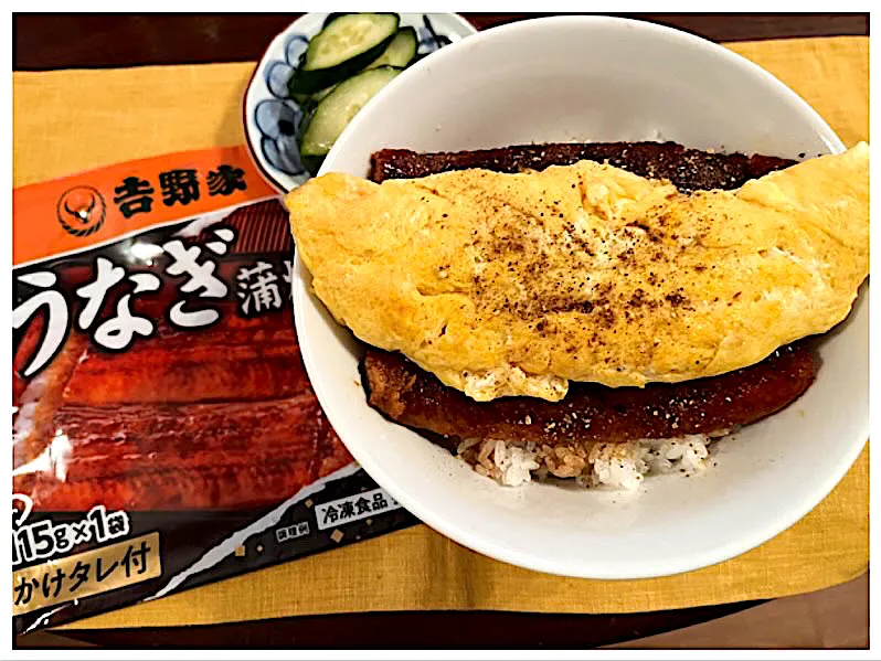 山椒マシマシ👀うなぎ蒲焼き＆だし巻き玉子丼🥚|ワイントンさん