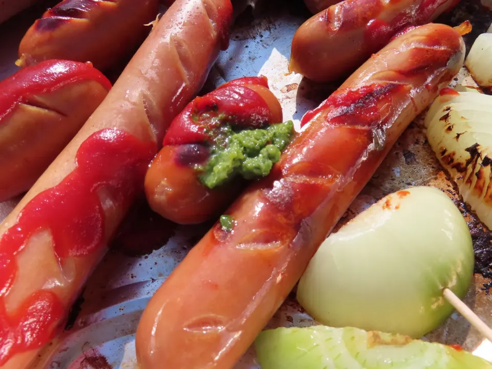 BBQのフランクはジェノベーゼソースで|Takeshi  Nagakiさん