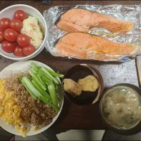 三色丼|アクちゃんさん