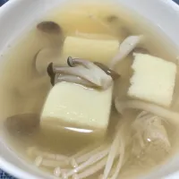 キノコと高野豆腐の味噌汁|kazzz3さん