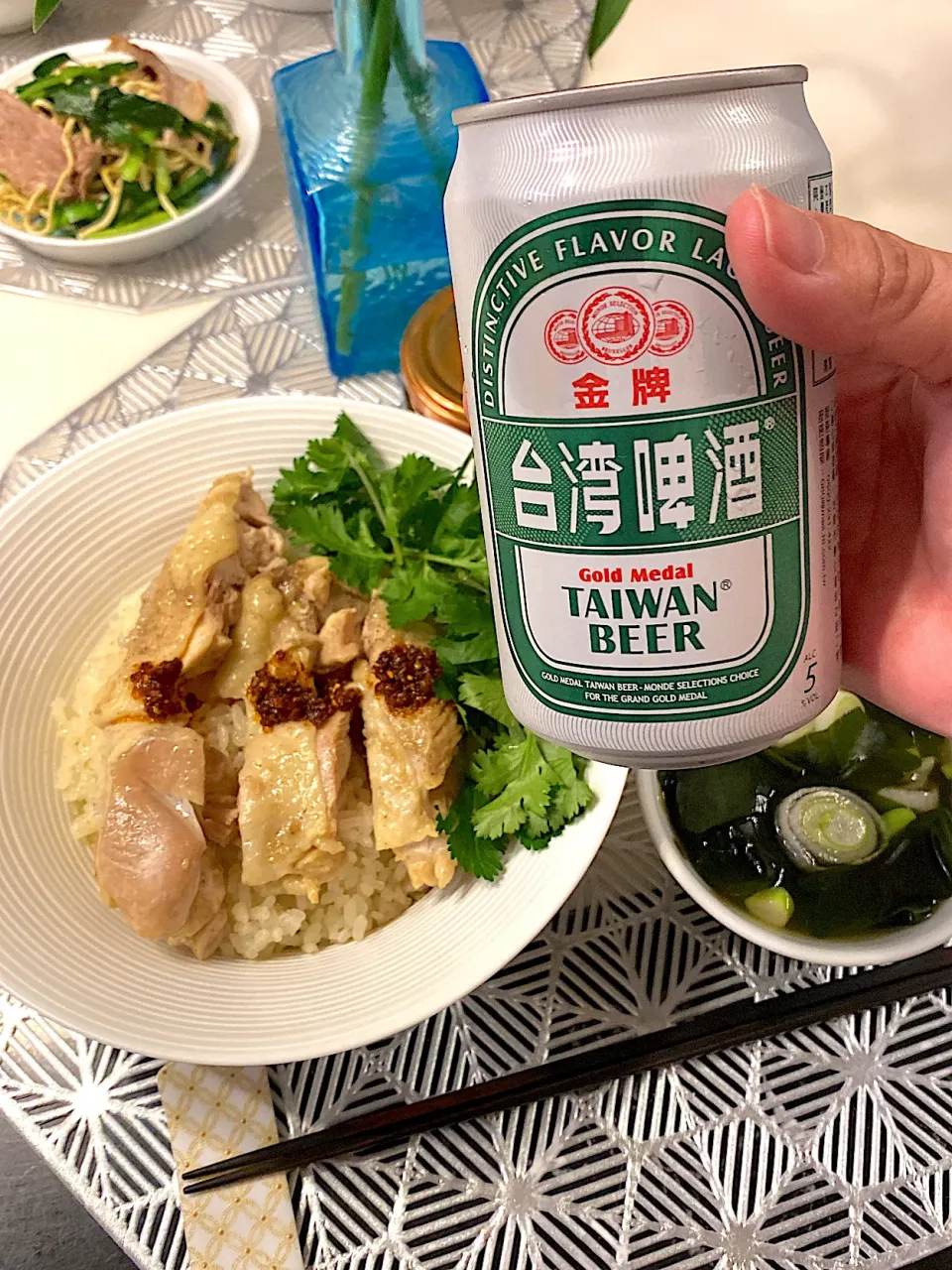 カオマンガイと台湾ビール|エミッフィさん