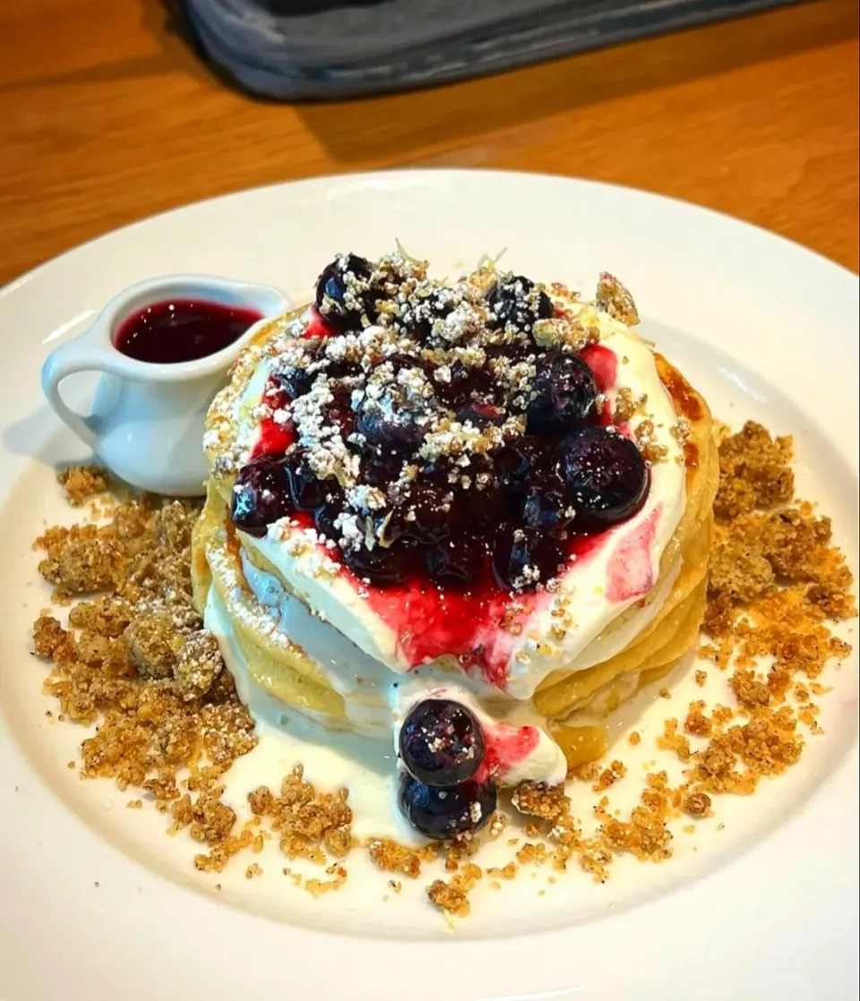Blueberry Ricotta Pancake w/ Earl Gray Crumble 🥞🫐🍯🤤|An'leeさん