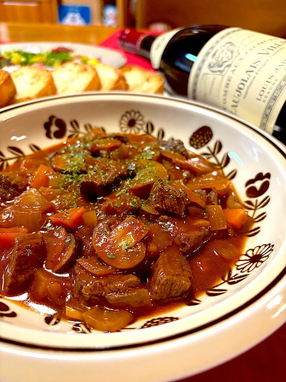 お肉ゴロゴロビーフシチュー|おかちさん