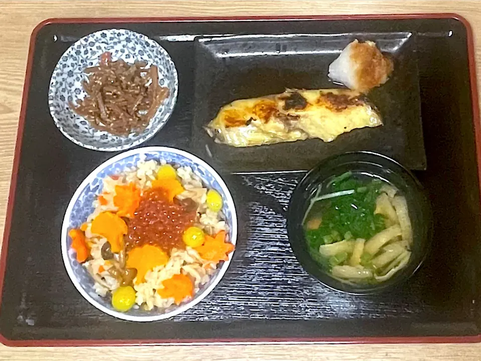 秋の炊き込みご飯定食|銀蔵じいちゃんさん