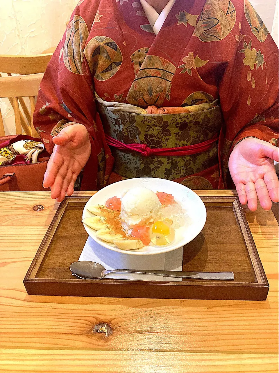 大須観音そばの甘味処「瓢堂」の冷たいココナッツぜんざい|はやとさん