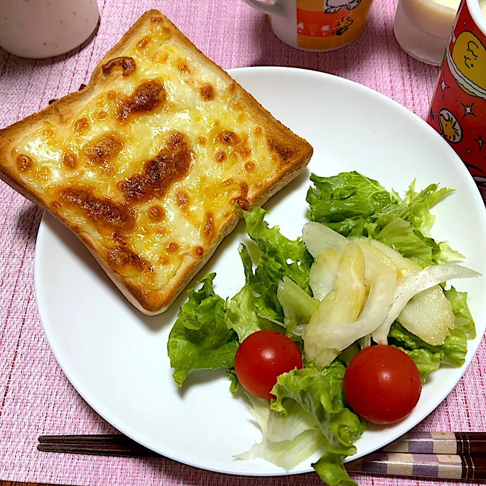 チーズトースト|akkoさん