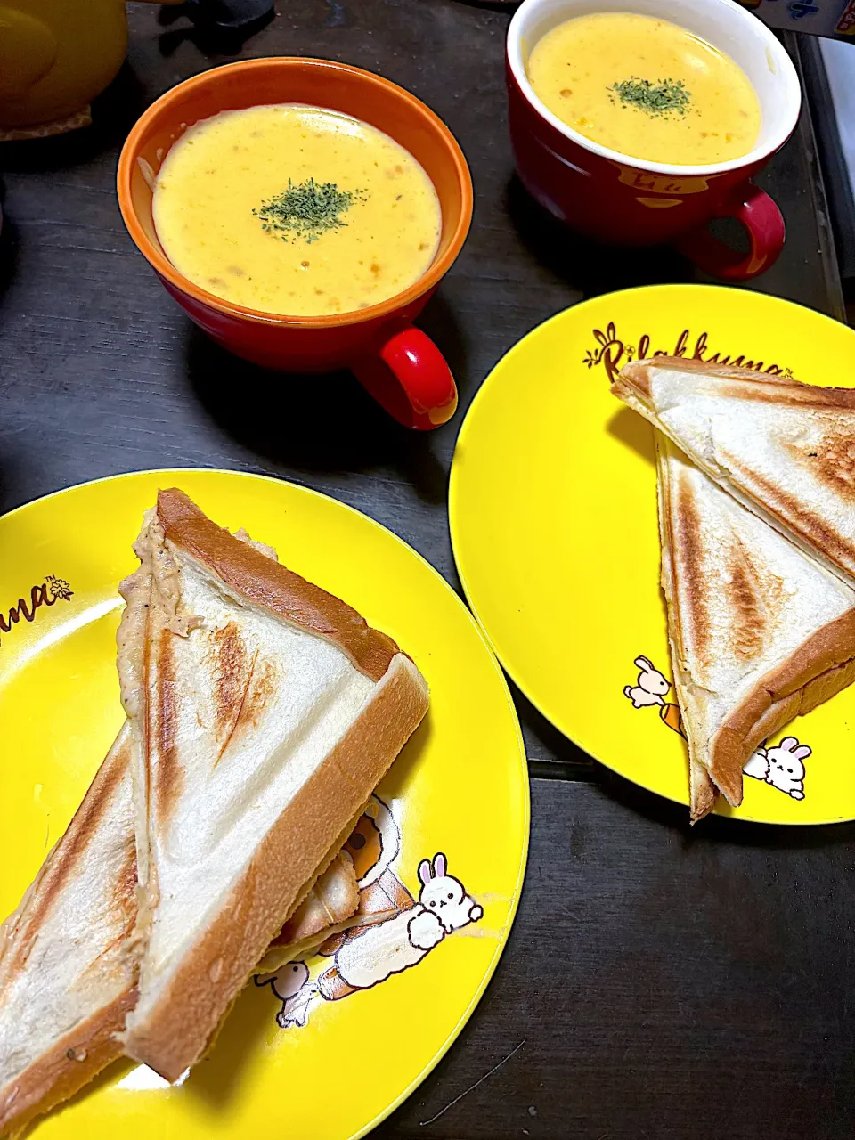 ツナとチーズのホットサンド|ハルさん