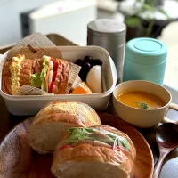 ひとみん便より➰📦 la maison Cannaの🥖でランチサンド弁当🥪|由美さん