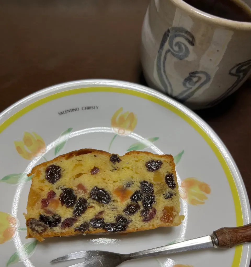 フルーツパウンドケーキ✨|がおりんさん