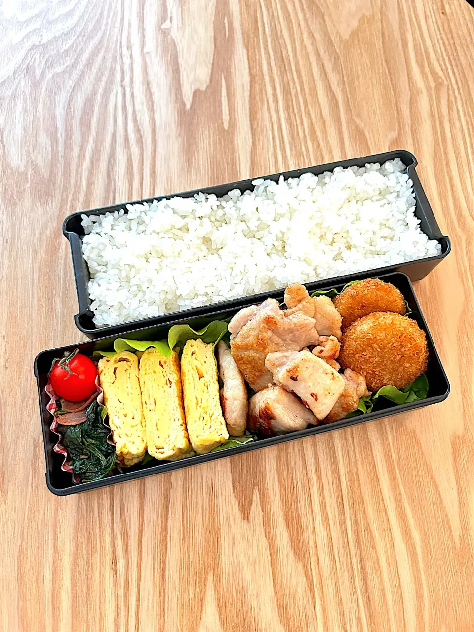 コロッケ＆塩チキン弁当🍱|nonoさん
