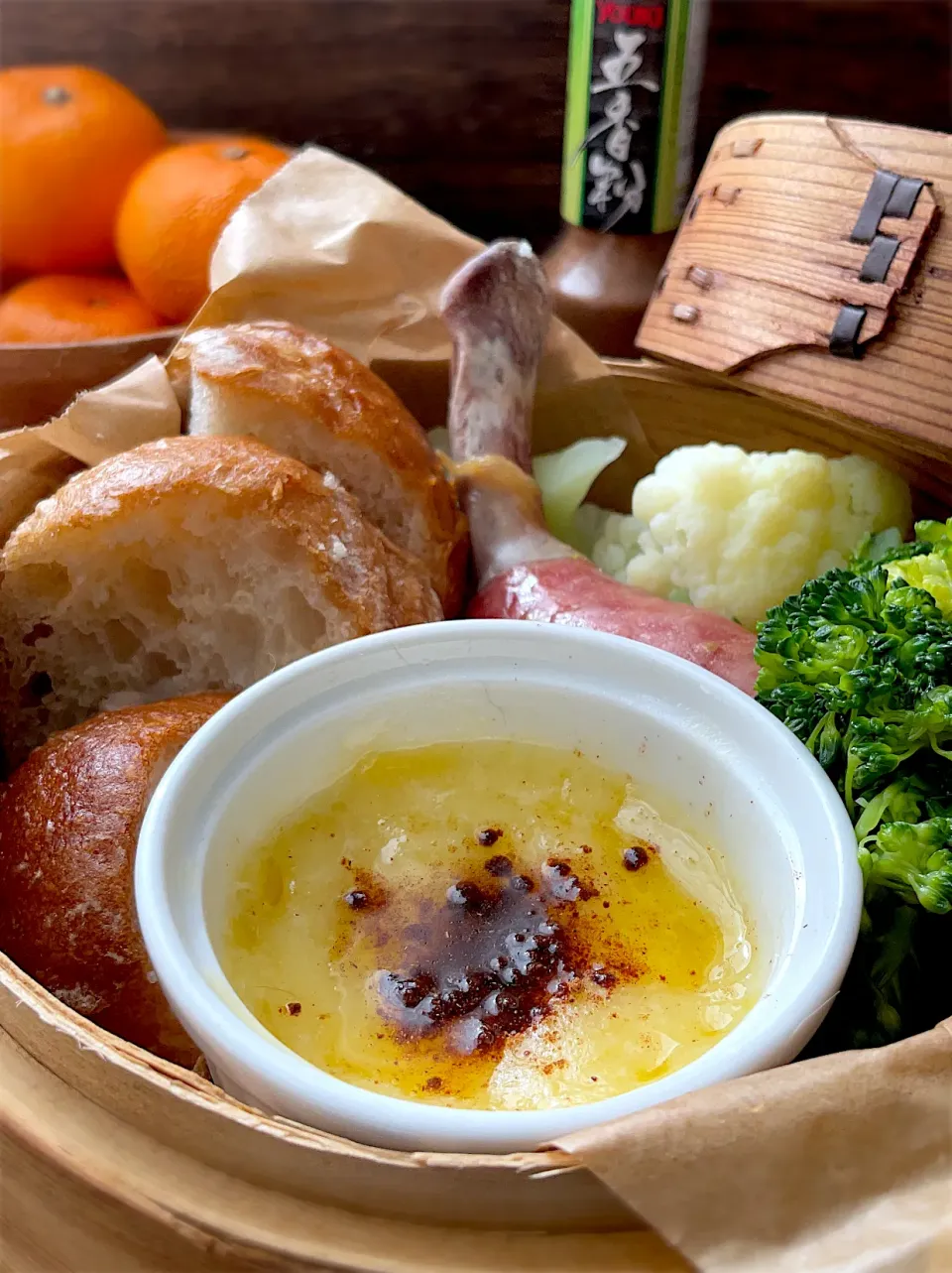 蒸籠で五香粉香るチーズフォンデュで朝ごはん☀️|9421beruさん