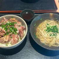 よねはまそば軟骨ソーキ丼|Naoko Chinenさん