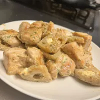 鶏むね肉とレンコンとクリームチーズのクレイジーソルト炒め|リョウさん