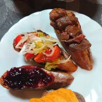 朝ご飯☀️4種のブルスケッタ🥖| ポチさん