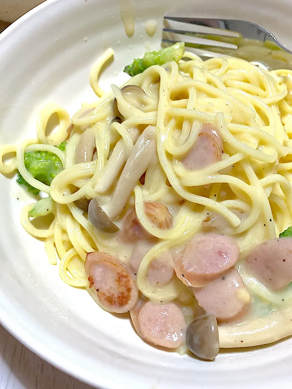 ウインナーとブロッコリーのカルボナーラ、コーンスープ|Ayaさん