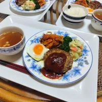 娘作、ハンバーグプレートです✨美味しかった〜🥰いつもありがとう✨💖|rikako♪。.:＊さん