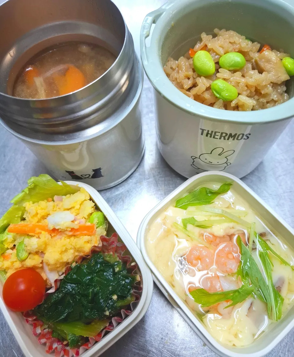 炊き込みご飯弁当🍱|ゆきさんさん