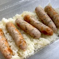 ゆかりウィンナーごはん|しっぴりみさん