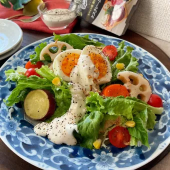 Snapdishの人気料理写真:根菜noシーザー風サラダ～ケスクレームオリーブソース〜