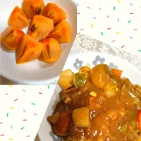 今日の夜はチキンカレーと頂いてた柿🤗