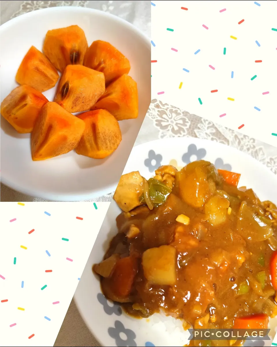 今日の夜はチキンカレーと頂いてた柿🤗|m.rafuさん