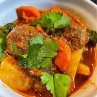 トマト煮込みハンバーグ🍅|DKさん