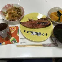 晩御飯☆わかめスープ☆かぼちゃの炊いたん☆鯖みりん☆豚スーシャー| Saharaさん