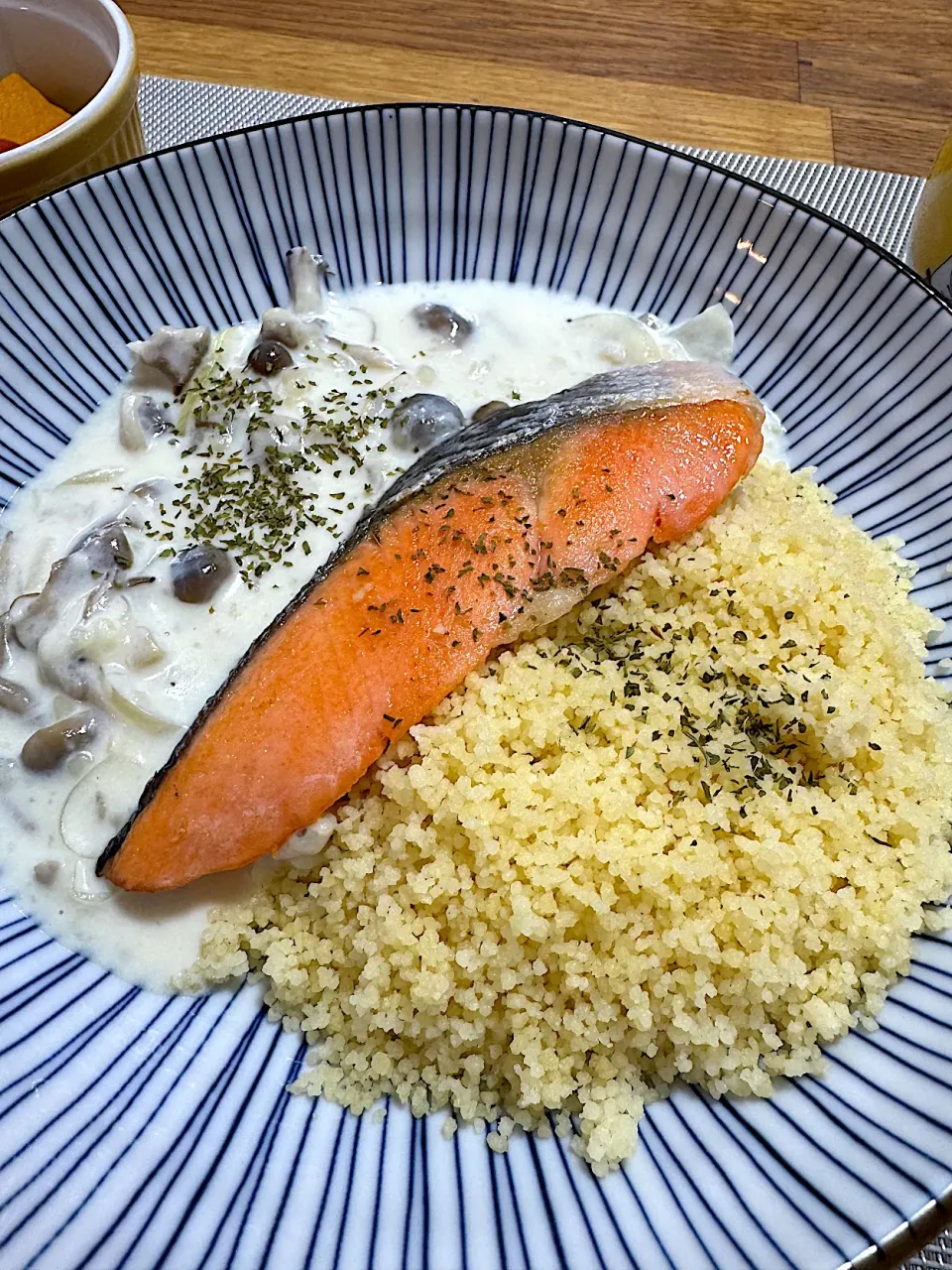 鮭のムニエル×きのこのホワイトソース|morimi32さん