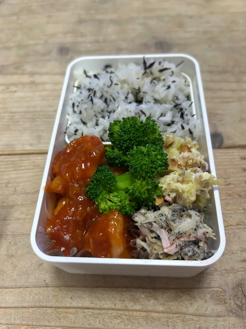 エビチリ弁当|junさん