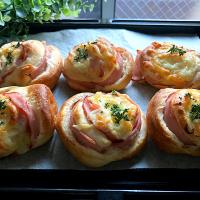 ＊ハムマヨチーズパン＊