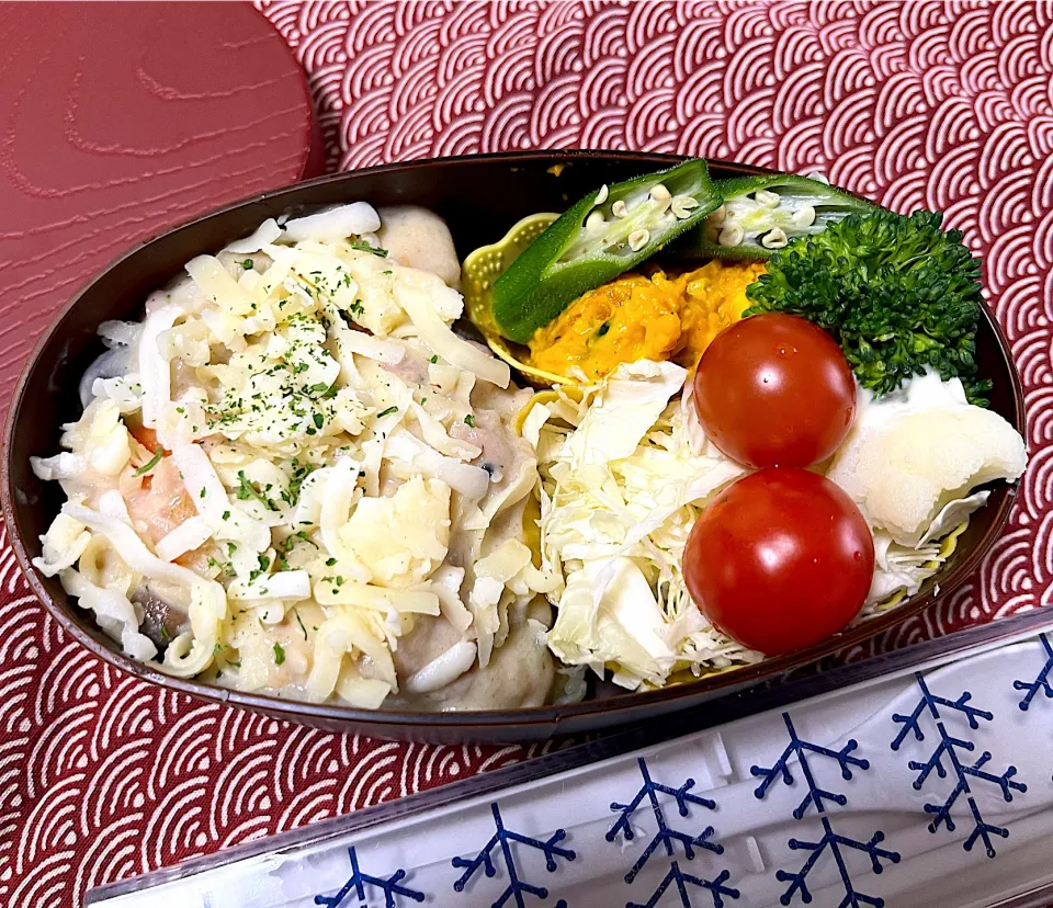 ホワイトなお弁当🍱|がおりんさん