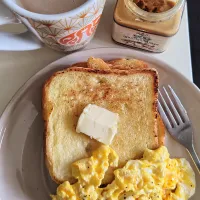Good morning breakfast Eggs Toasts Coffee🌞☕🍳😍💕|🍒lynnlicious🍒さん