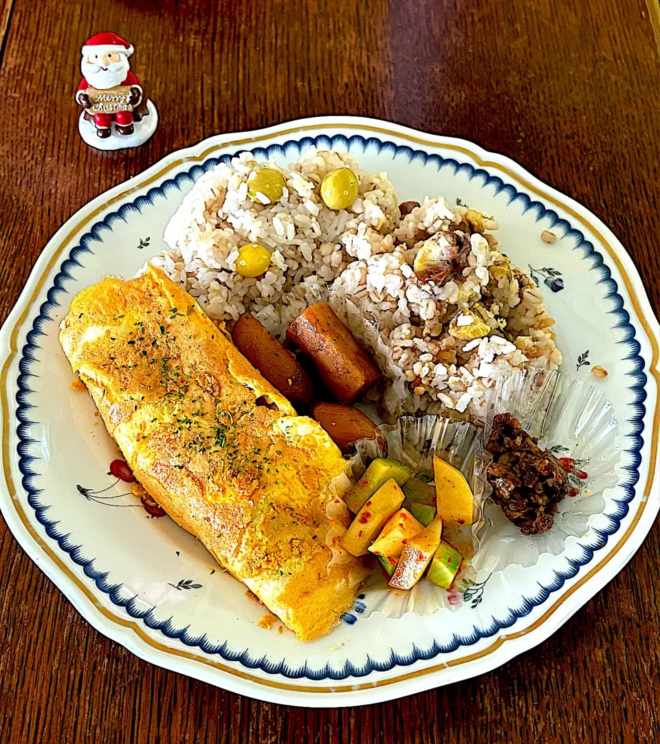 ランチ♯栗ごはん♯銀杏ごはん♯納豆オムレツ|小松菜さん