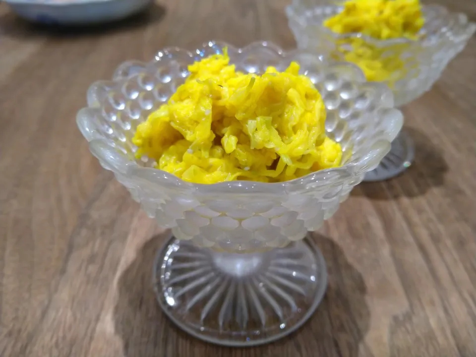 菊の梅酢和え|古尾谷りかこさん