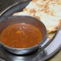 パパ作🥸手作りナンでカレー|ぱんだのままんさん