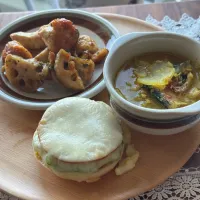 鶏とレンコンの青のり炒め　鰤のあら汁カレー　アボガドチーズハムサンド（米粉ベーグル）|チイホ✨さん