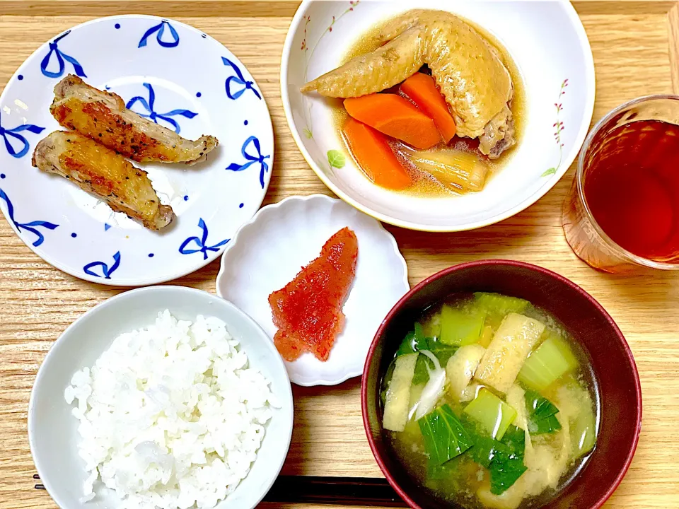 夕飯 手羽先の煮物など|ふわふわさん