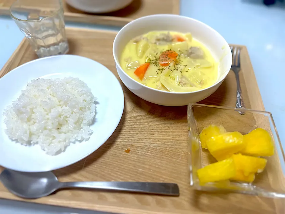 コーンクリームシチュー|Mokamiさん