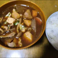 🍲手作り味噌で豚汁🐷|みよぱさん