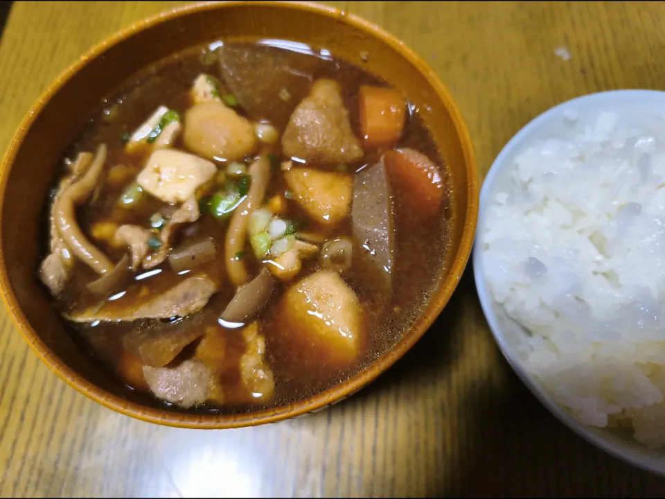 🍲手作り味噌で豚汁🐷|みよぱさん