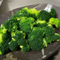 ブロッコリーの塩茹で|sanaeさん