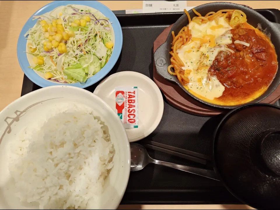 てっぱんナポリタンハンバーグ|アクちゃんさん