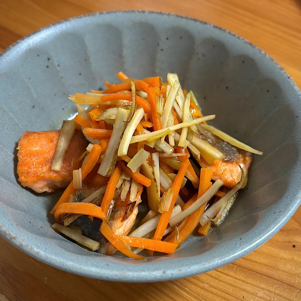 鮭とごぼうの南蛮|yuinaさん