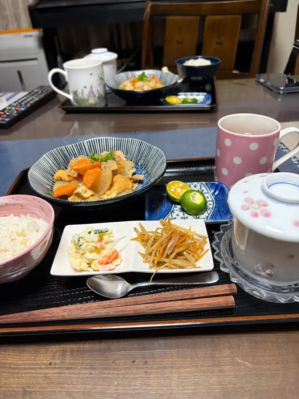 豚こまと油揚げと大根の味噌煮|いのっちさん