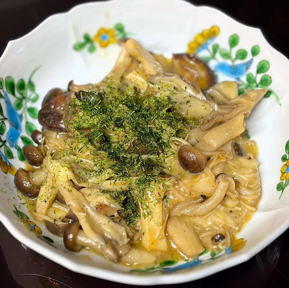 🍄雑菌炒🍄‍🟫|にゃあ（芸名）さん