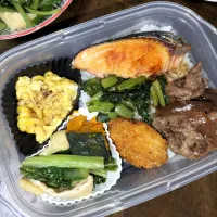 旦那弁当🍱　鮭〜😄|miimiさん